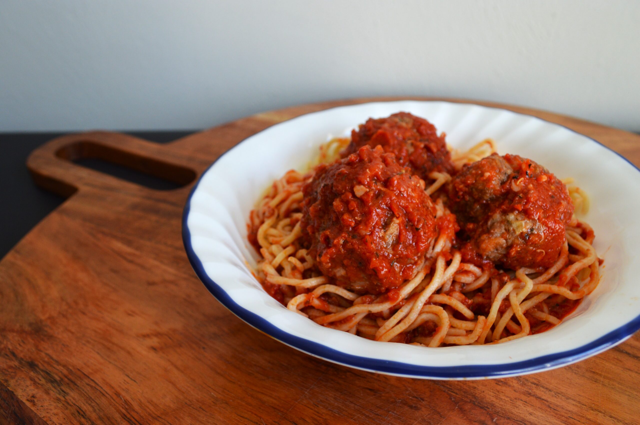 Munchie Magic roanoke Virginia food meatballs and sauce